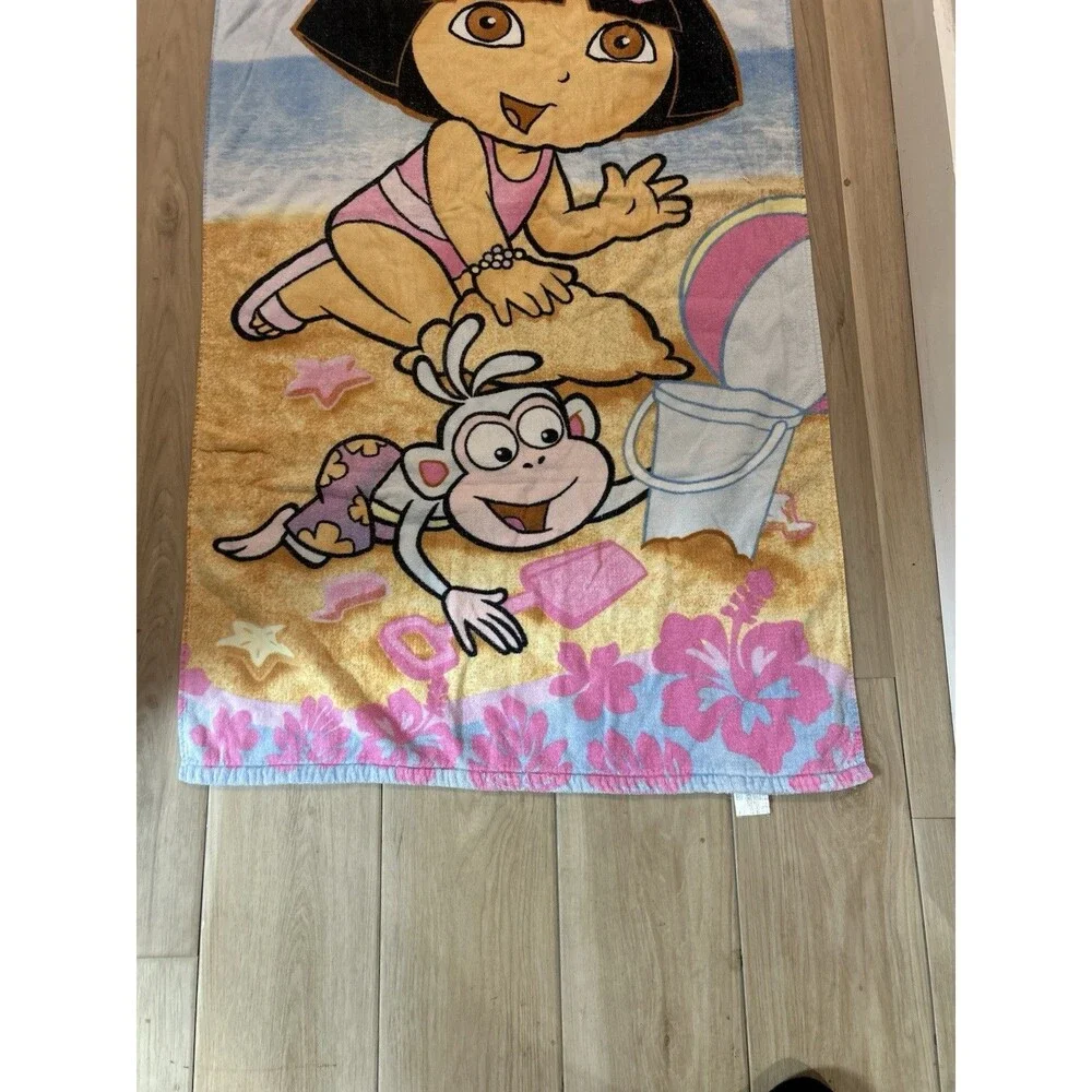 2007 Dora The Explorer Dora's Beach Day 100% Cotton 28.5